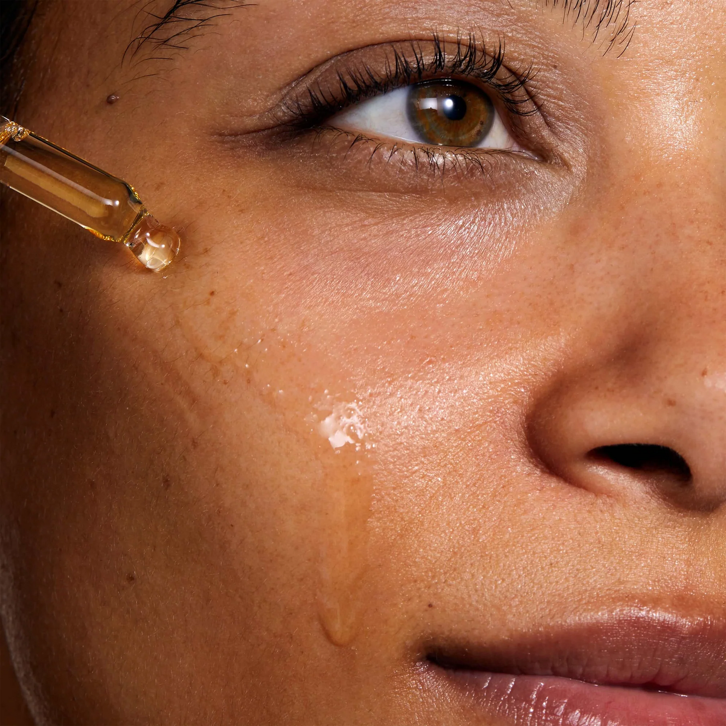 CyperGlow™ Premium Cyperus Rotundus Skin Serum For Radiant Glow