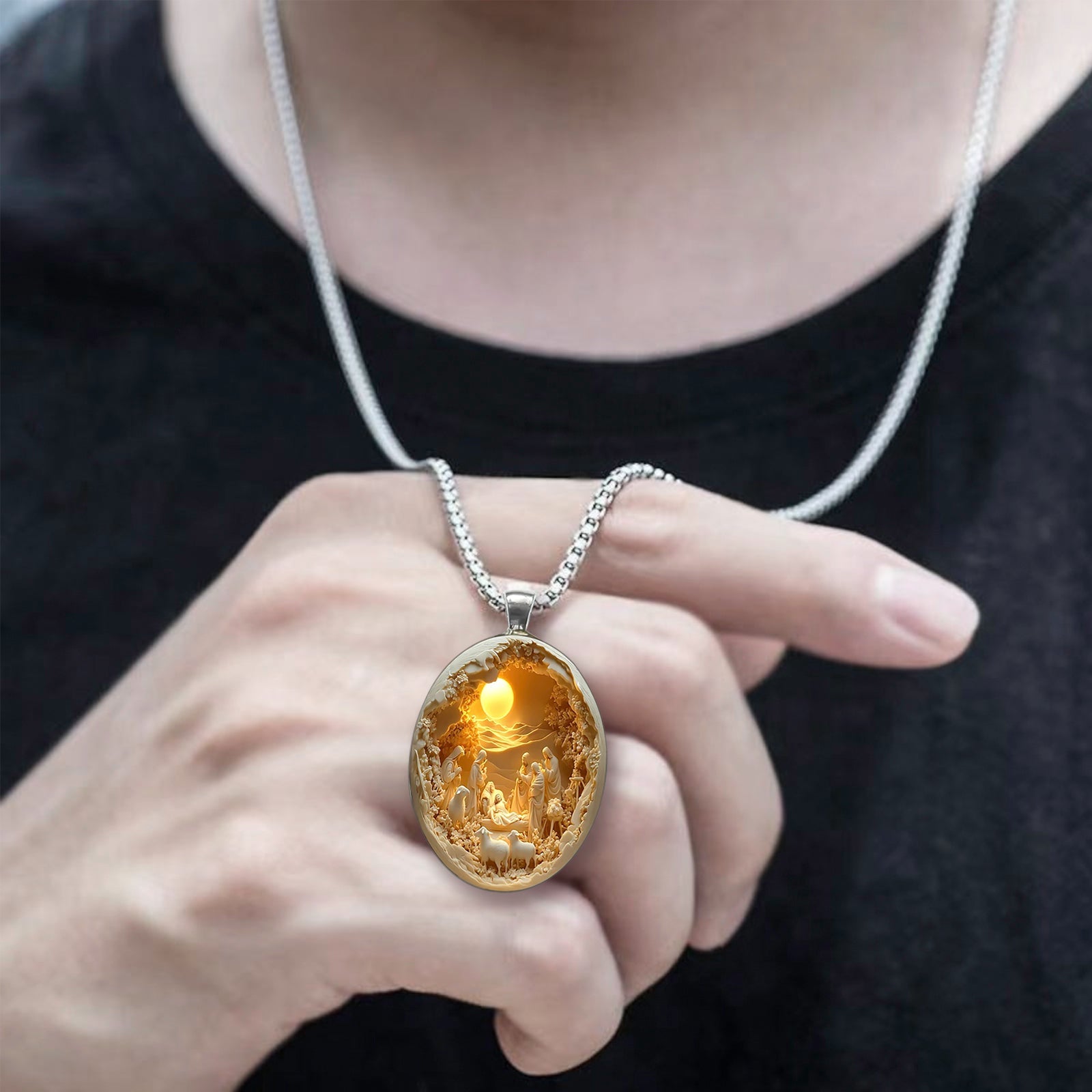 Christmas Nativity 3D Relief Glass & Alloy Pendant™